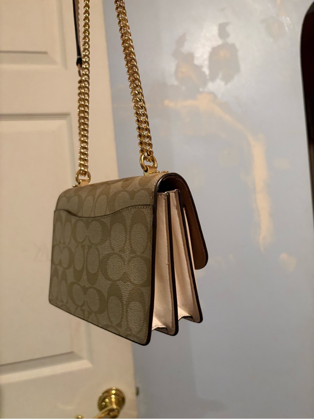 Coach Small Klare Crossbody Purse Beige/Light Tan Signature - Picture 3 of 13